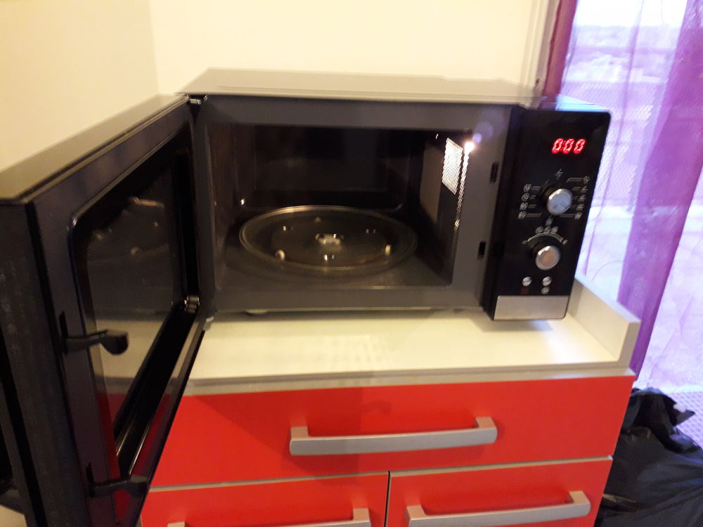 Micro onde gril Electroménager