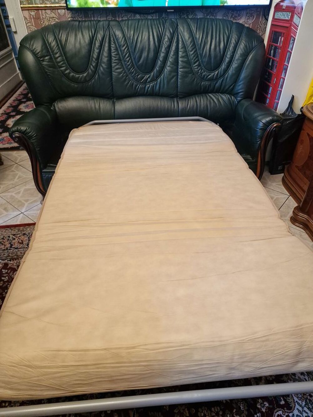 Canap&eacute; convertible en cuir avec matelas Meubles