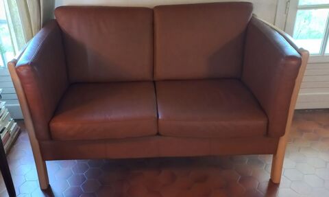 canap scandinave cuir et bois massif, 2 places. 300 Le Pouldu (29)