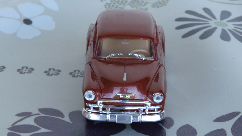 Voiture miniature Chevrolet 1/43 