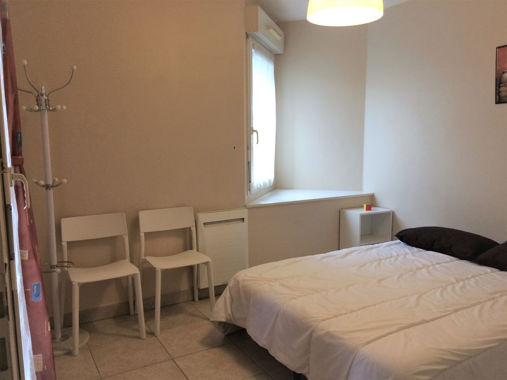 Location Appartement T2 45m2 meublé + garage privatif+parking+garage vélos Grenoble