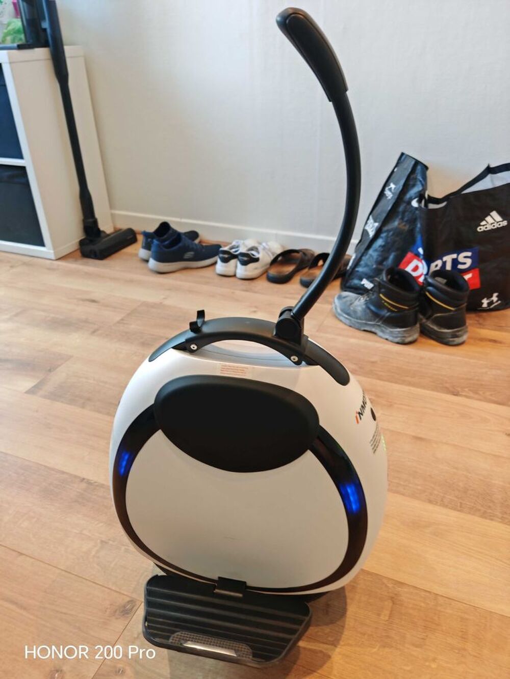 inmotion e20 electric unicycle paiement en esp&egrave;ces Sports