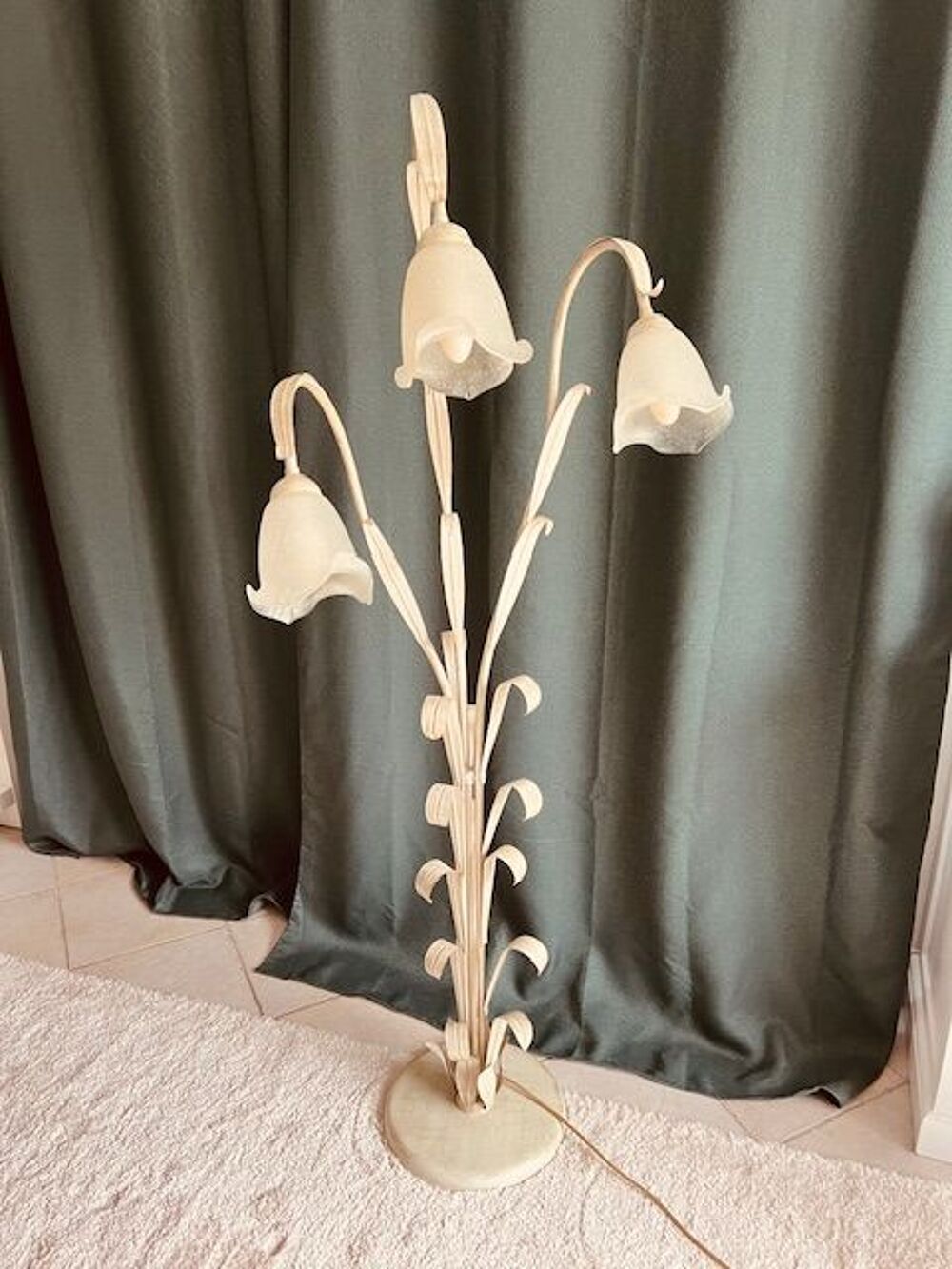 Lampadaire de style Italien. Décoration