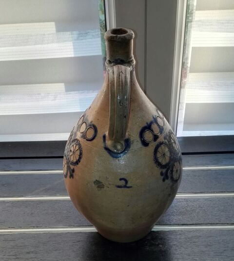 Cruche en grès à eau de vie  schnaps  fin du 18ème siècle 250 Hettange-Grande (57)