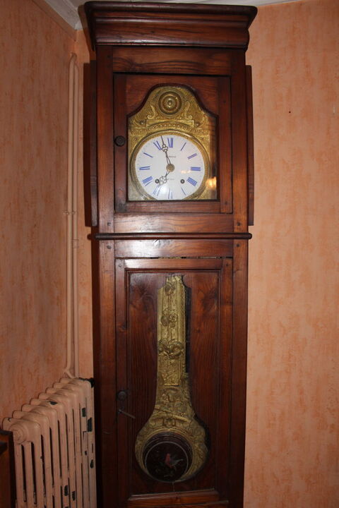 HORLOGE ANCIENNE 1200 Combourg (35)