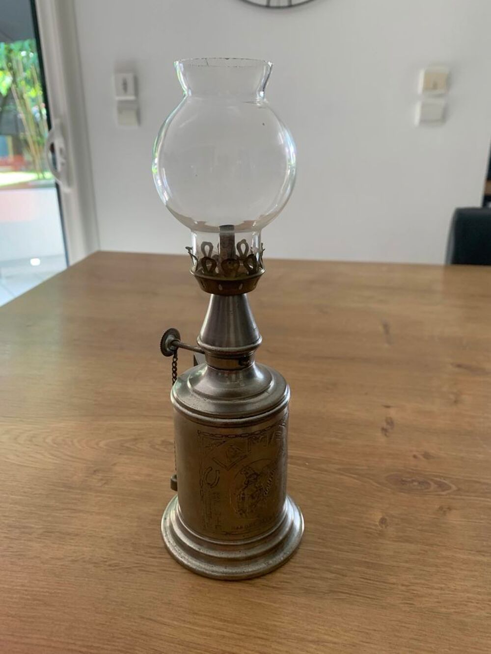 Lampe pigeon CLAMFOR 