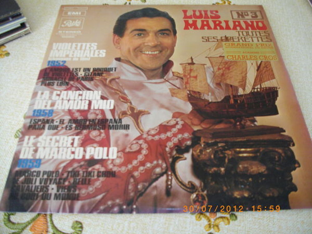 DEUX DISQUES VINYLES 33 T DE LUIS MARIANO N&deg; 1 ET N&deg;3 CD et vinyles