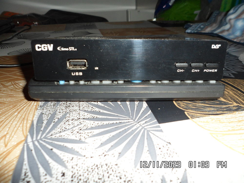 SUPER DECODEUR TNT CGV TOURCOING
Photos/Video/TV