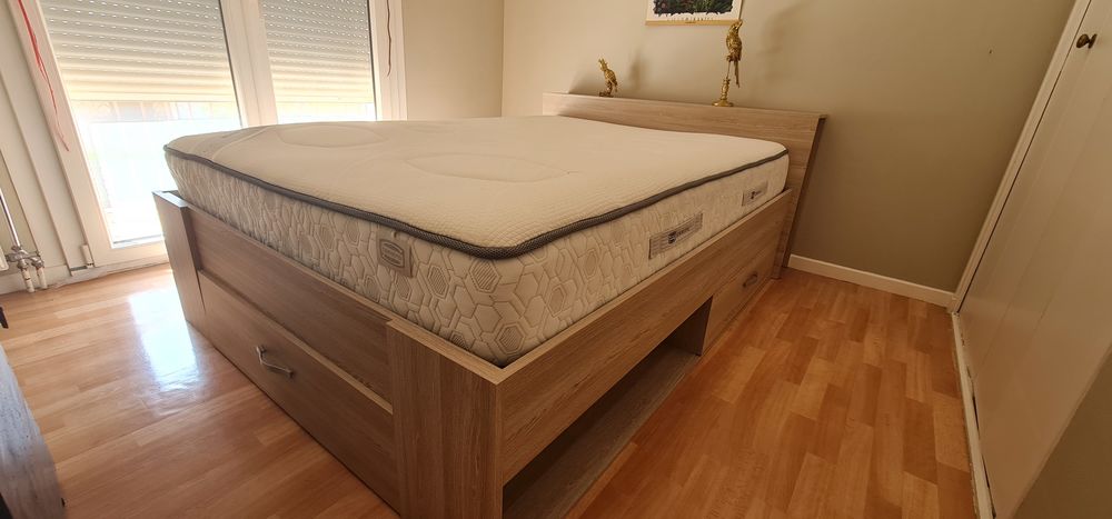 Lit complet (Tour de lit + Sommier + matelas) Meubles
