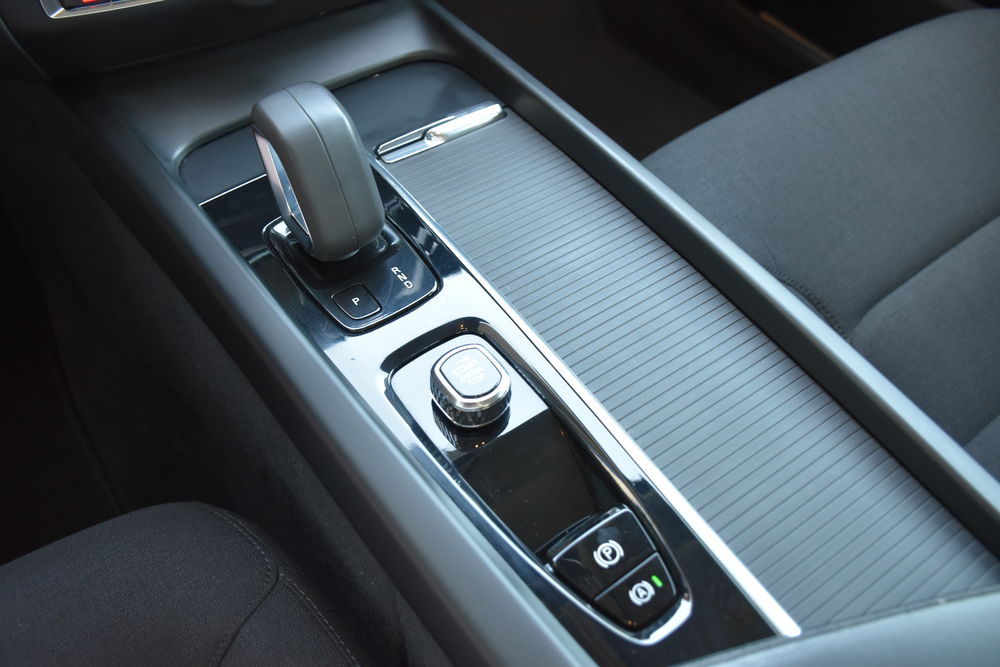 V60 B3 163 ch Geartronic 8 Momentum Business 2021 occasion 56300 Pontivy