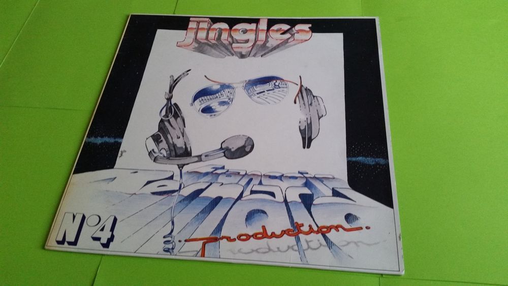 JINGLES N&deg;4 CD et vinyles