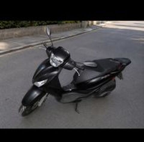 PIAGGIO 2024 occasion 75017 Paris