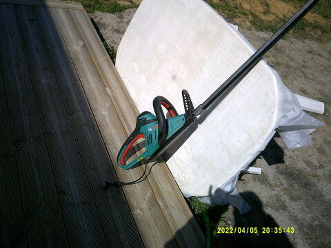 Taille-Haie Bosch. 40 Hatrize (54)