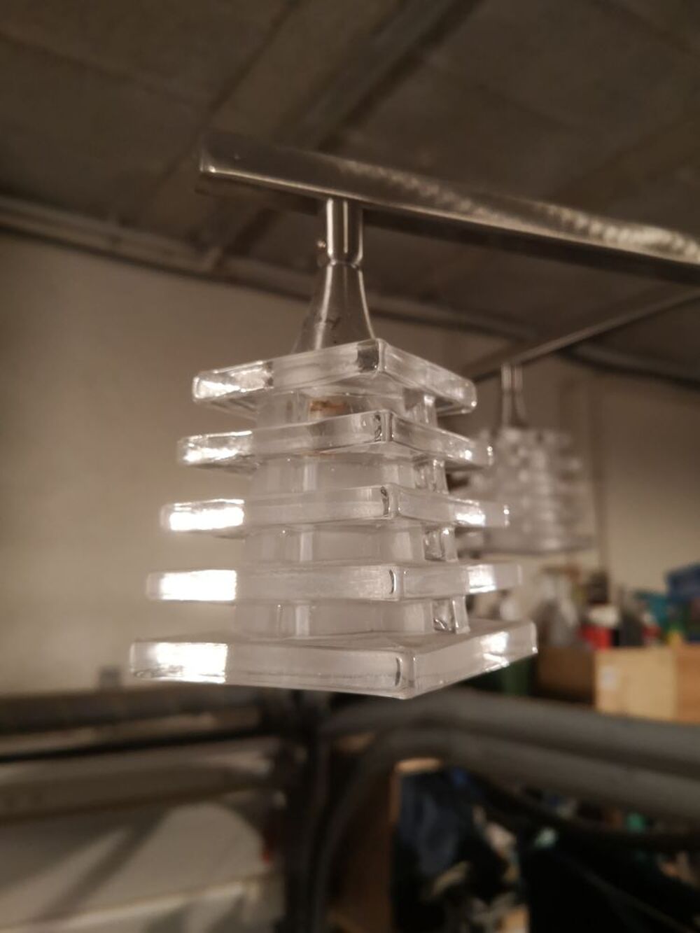 Lustre design en verre et m&eacute;tal Décoration