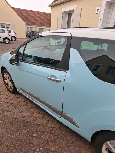 Citroen ds3 Citroën  e-HDi 90 Airdream So Chic