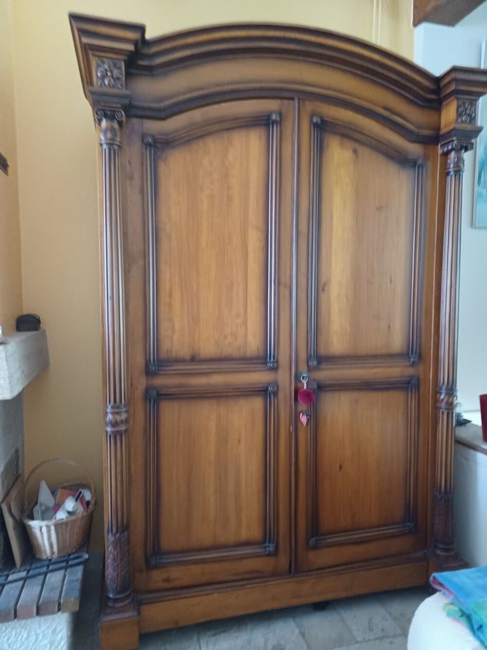 Belle armoire second empire. Meubles