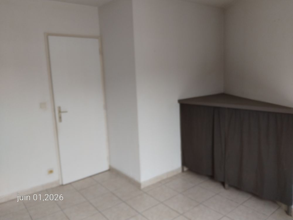 Location Maison PESSAC Plain pied 2 chambres gd séjour jardin Pessac