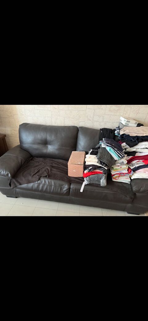 canap noir cuir 50 Noisy-le-Sec (93)