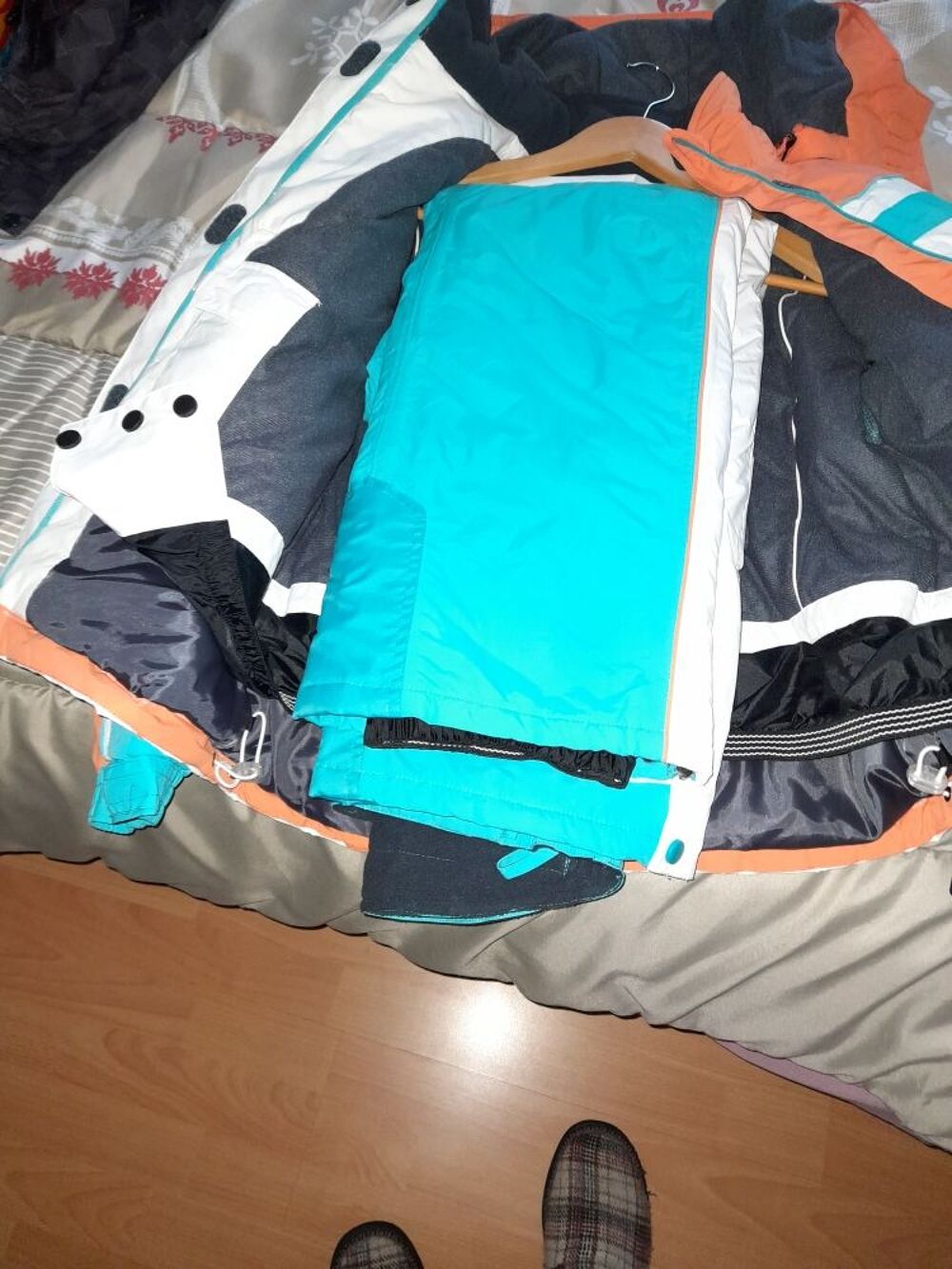 ensemble de ski neuf Sports