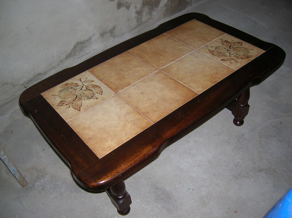 table basse ancienne de salon en ch&ecirc;ne carrel&eacute;e Meubles