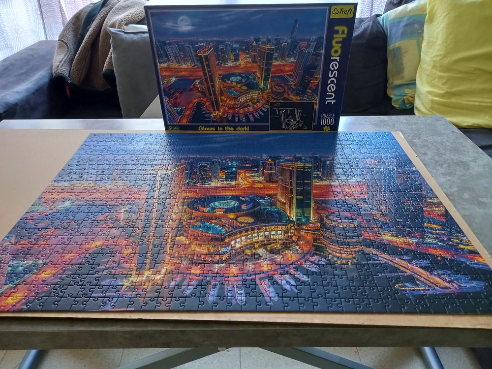 puzzles 1000 et 500 pi&egrave;ces Jeux / jouets