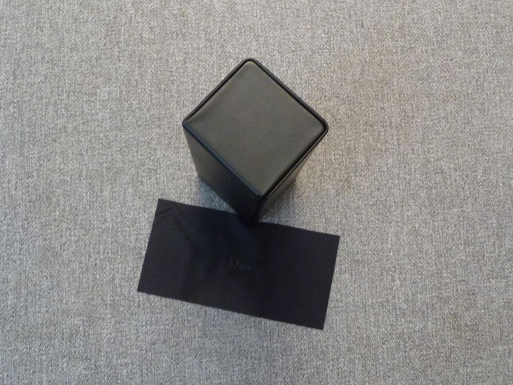 Etui &agrave; Lunettes Rigide Rectangle Noir dans Boite- Dior Homme Maroquinerie