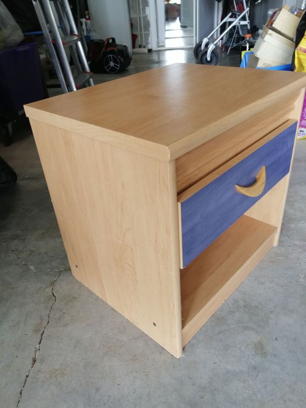 TABLE de CHEVET Meubles