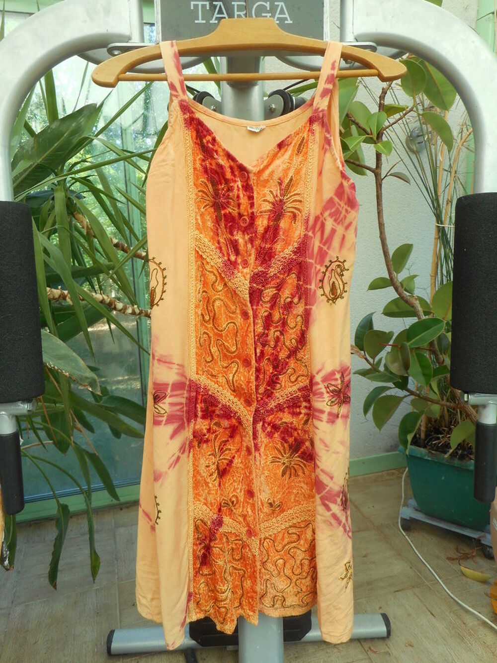 Robe d'&eacute;t&eacute; orange et rouge T 38 Vêtements