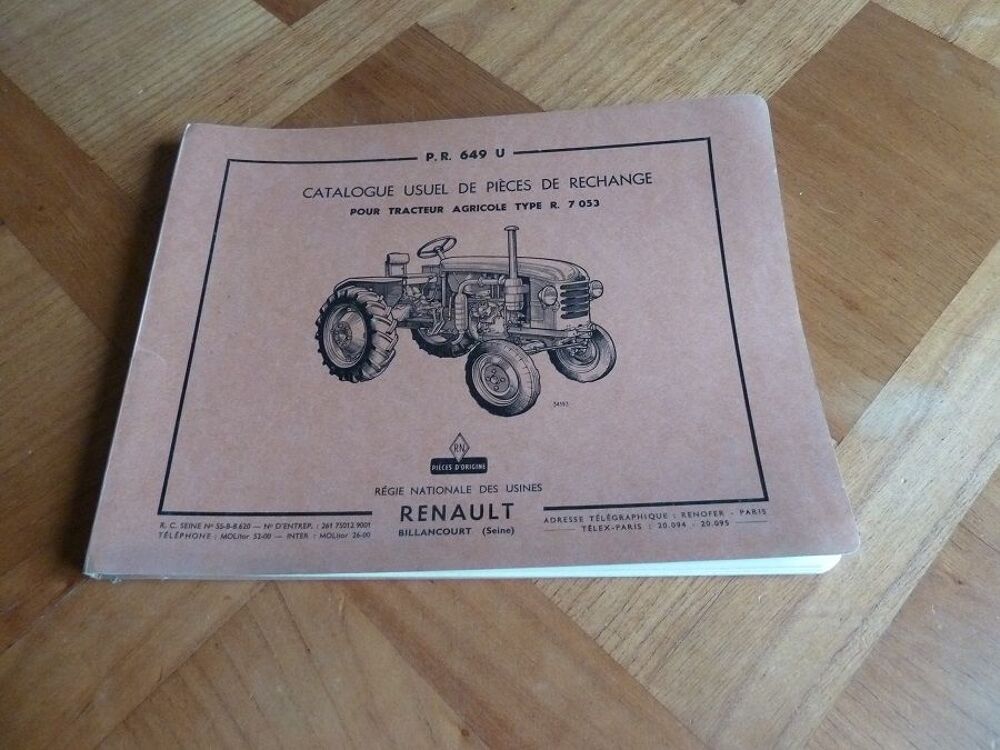 Catalogue de pi&egrave;ces d&eacute;tach&eacute;es pour tracteur RENAULT D16 Livres et BD