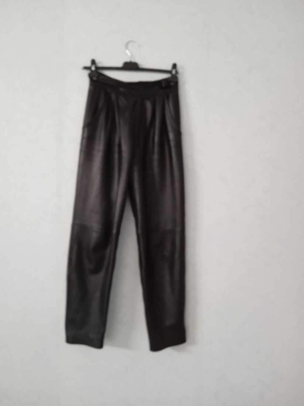 PANTALON CUIR NOIR Vêtements