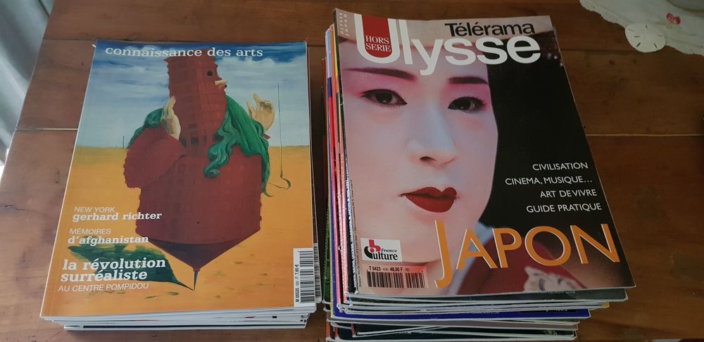 Revues culturelles et/ou touristiques
Livres et BD