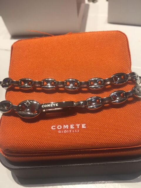 collier marque com�te UGL 243 179 La Ciotat (13)