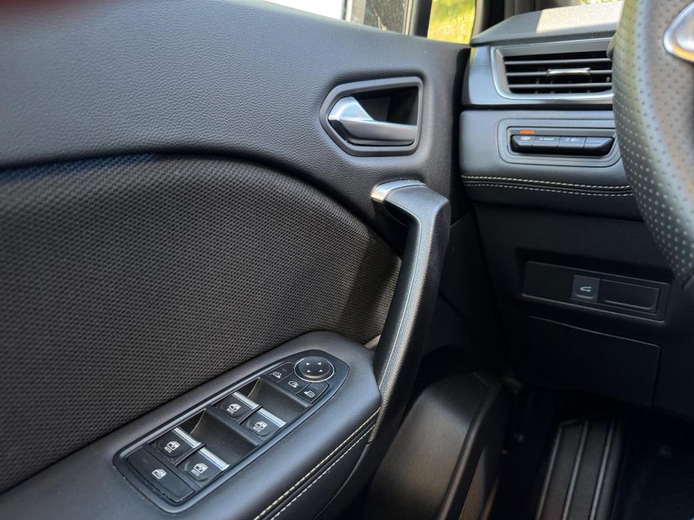 Symbioz E-Tech full hybrid 145 Iconic 2025 occasion 91940 Les Ulis