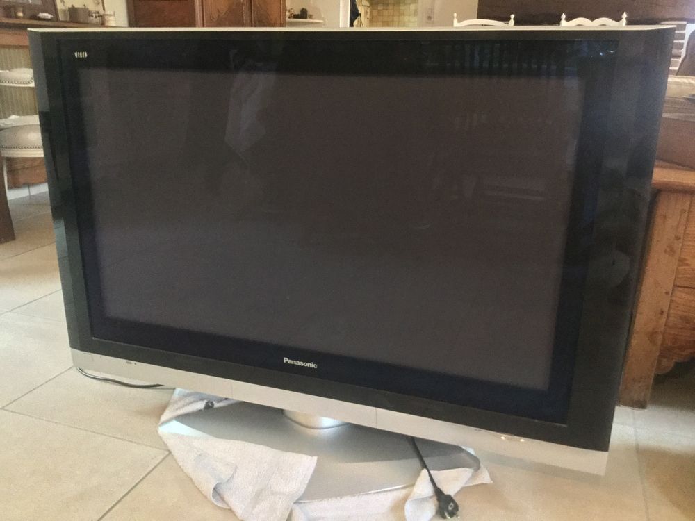 t&eacute;l&eacute;vision 42P Panasonic Photos/Video/TV