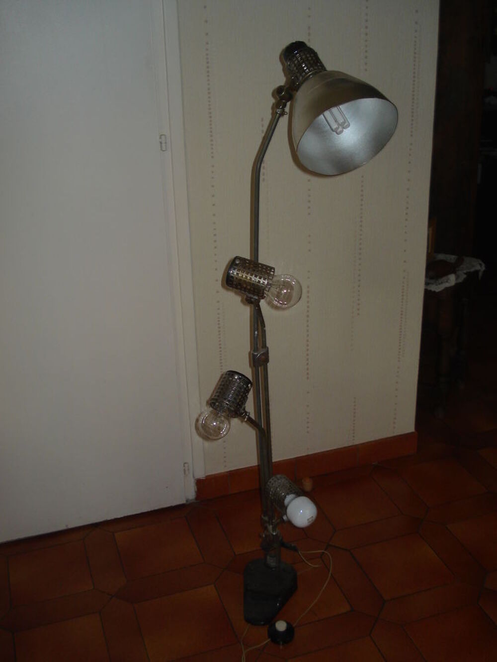 LAMPE VINTAGE TRES STABLE Dcoration