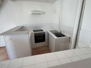  Appartement à louer 2 pièces 66 m²