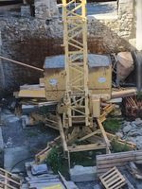   Grue à tour Potain 313 A (1982) 