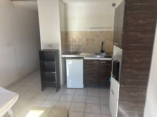  Appartement à louer 1 pièce 25 m²