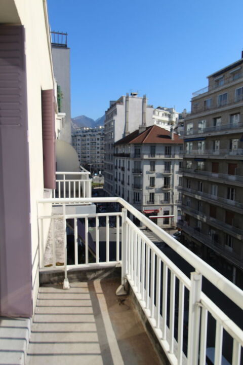  Appartement � louer 2 pi�ces 47 m�