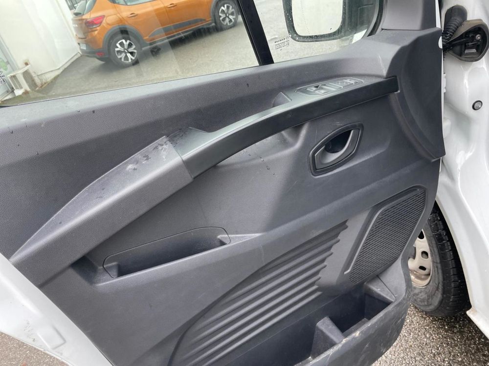 Trafic TRAFIC FGN L1H1 3000 KG BLUE DCI 130 CONFORT 2024 occasion 42120 Le Coteau