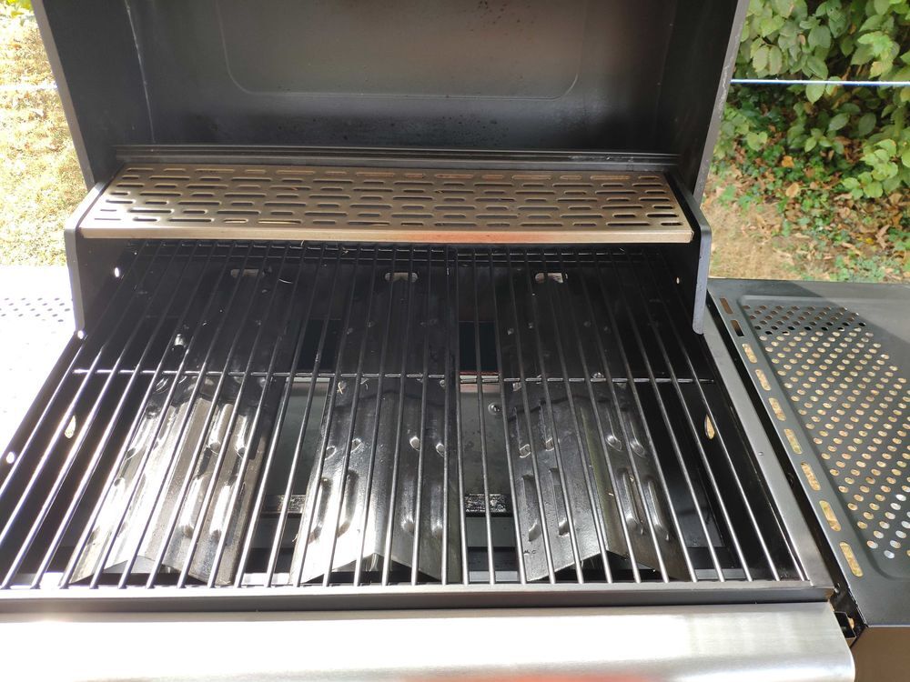 barbecue &agrave; gaz Meubles