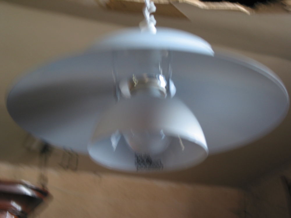 LUSTRE SUSPENSION LAMPE PH3 Design Poul Henningsen pour Loui Décoration