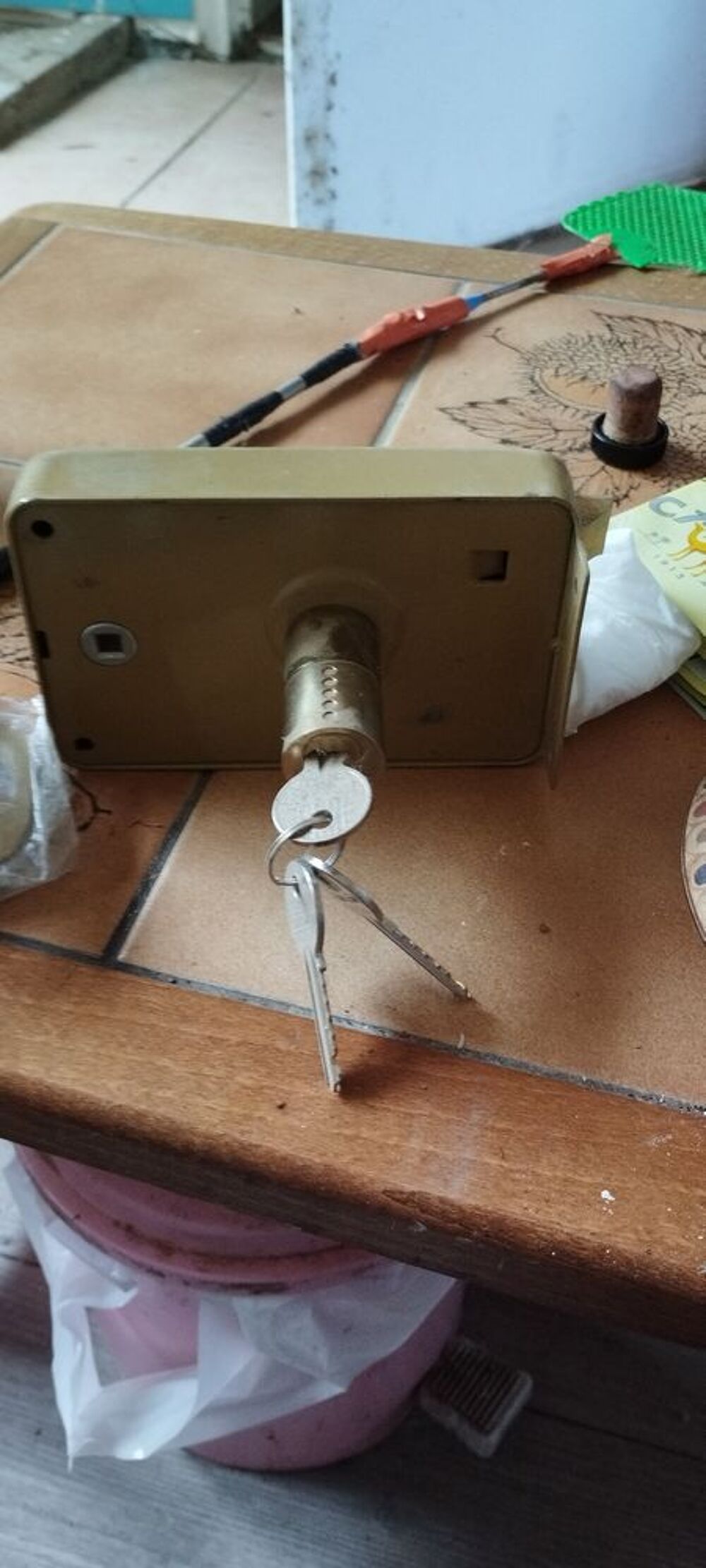 Serrure jamais servi Bricolage