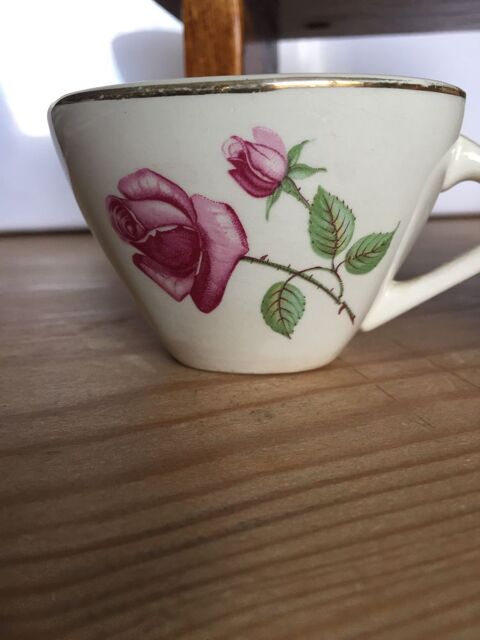 Tasses � caf� anciennes 2 Soissons (02)