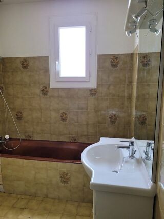  Villa � vendre 7 pi�ces 134 m�