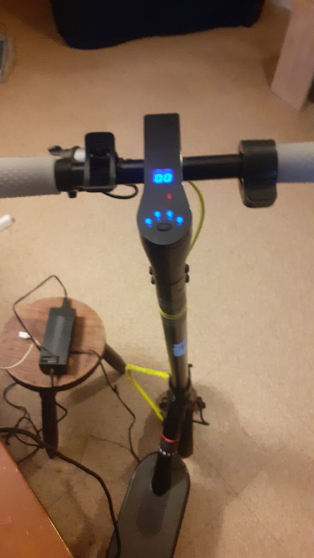 Trotinette electrique Lexgo R9 lite. Jeux / jouets