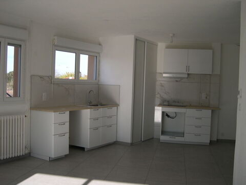  Appartement  louer 4 pices 82 m