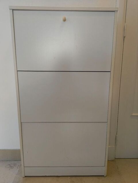 Meuble  chaussures en bois 20 Carnoles (06)