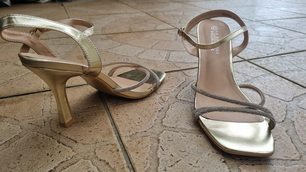 Chaussures Chaussures