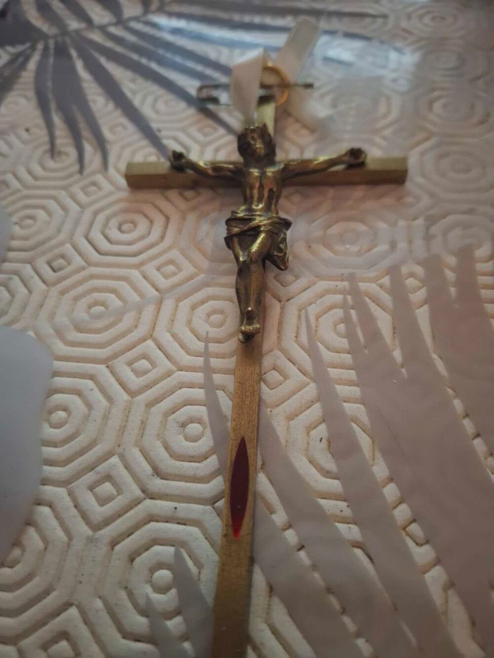 crucifix 